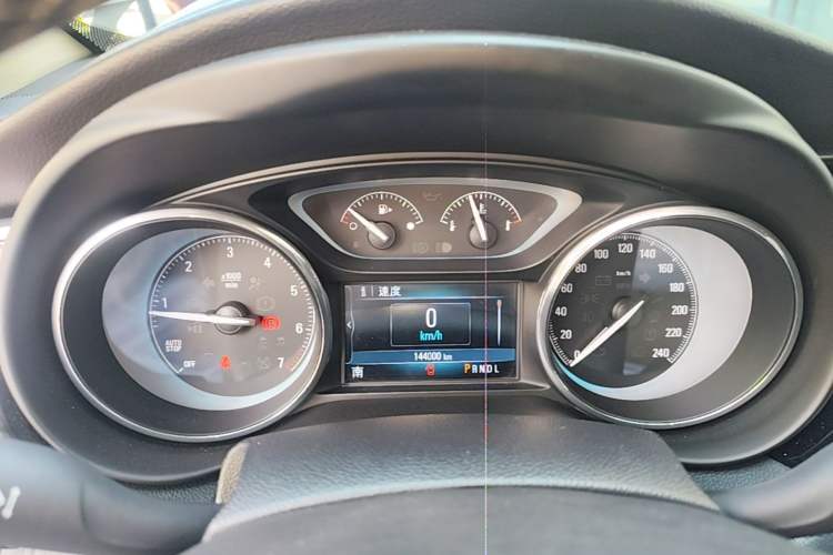 Used Buick Envision 2017 28T Four-Wheel Drive Elite Model Instrument Cluster