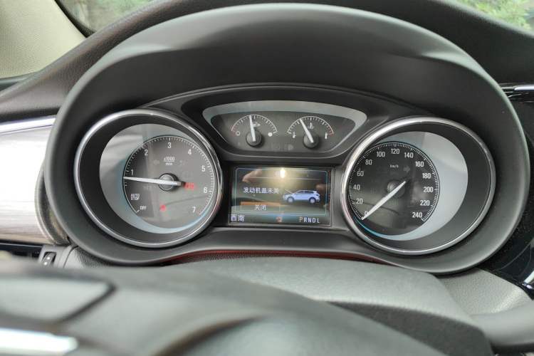 Used Buick Envision 2017 28T Four-Wheel Drive Luxury Model Instrument Cluster