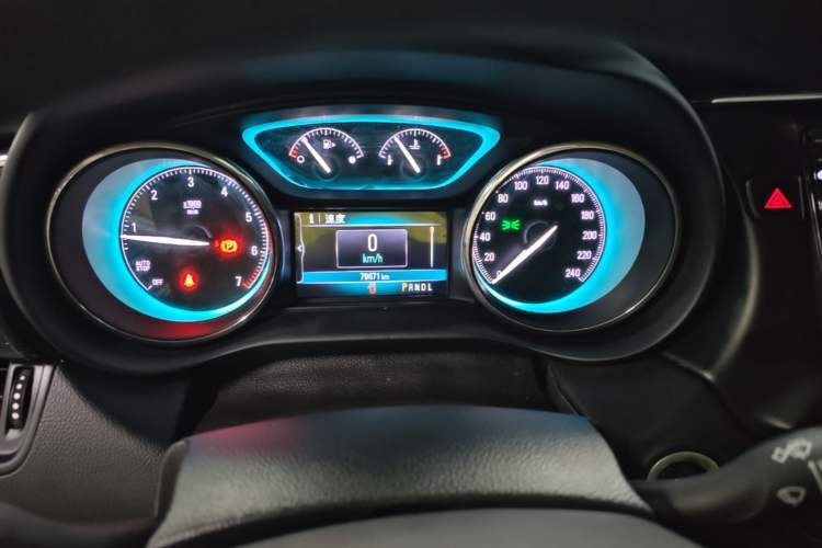 Used Buick Envision 2017 20T Two-Wheel Drive Leading Version Instrument Cluster