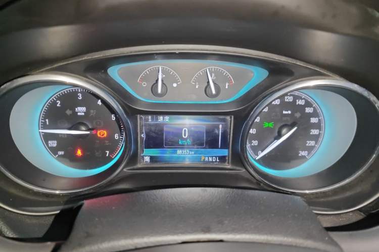 Used Buick Envision 2017 28T Four-Wheel Drive Elite Model Instrument Cluster