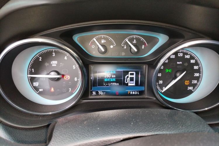 Used Buick Envision 2017 28T Four-Wheel Drive Elite Model Instrument Cluster