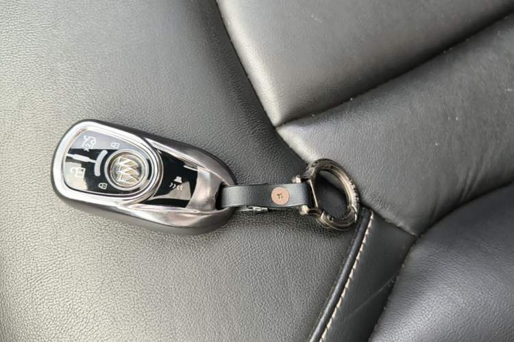 Used Buick Envision 2017 28T Four-Wheel Drive Elite Model Interior 1