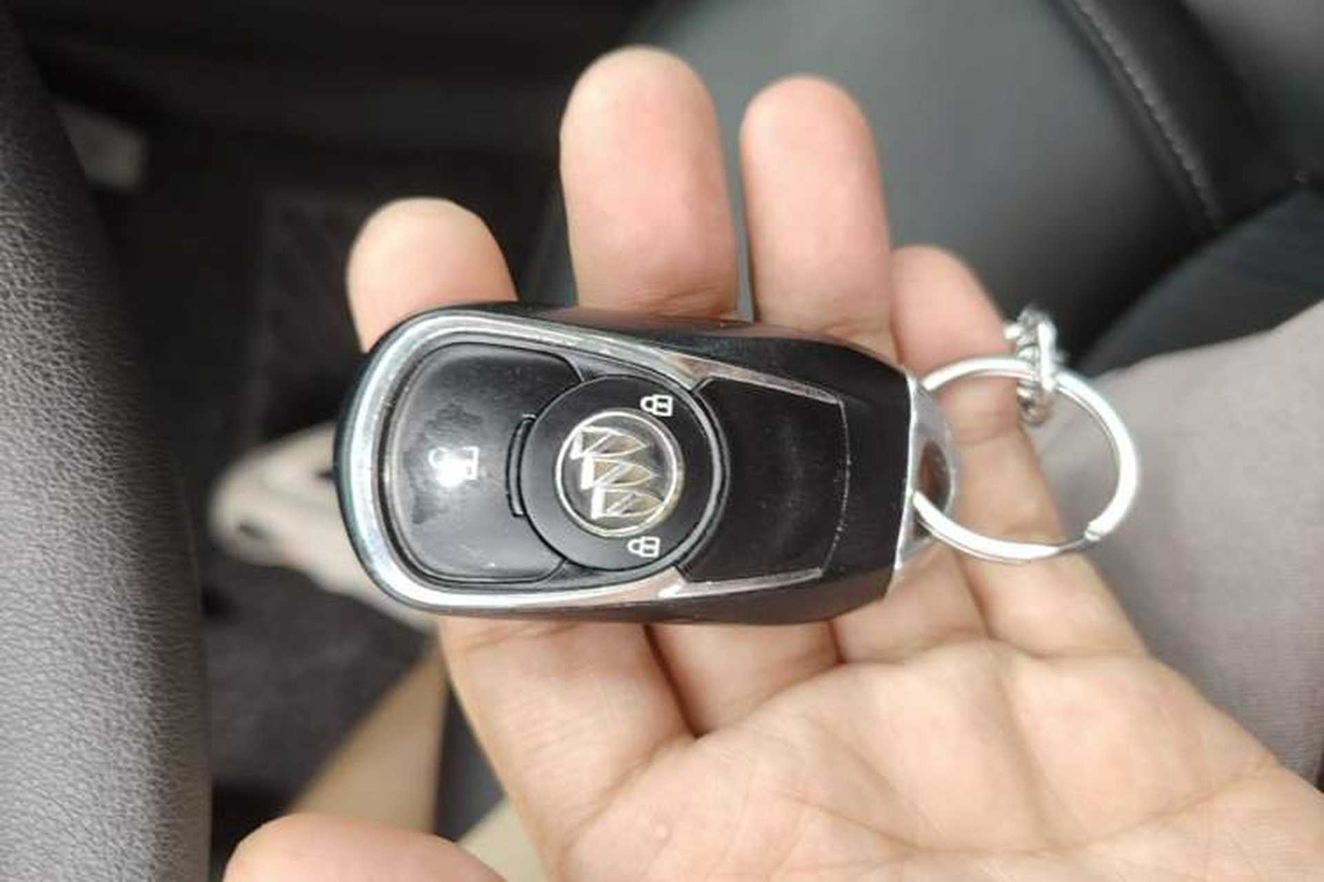 Used Buick Envision 2017 20T Two-Wheel Drive Leading Version Interior 1