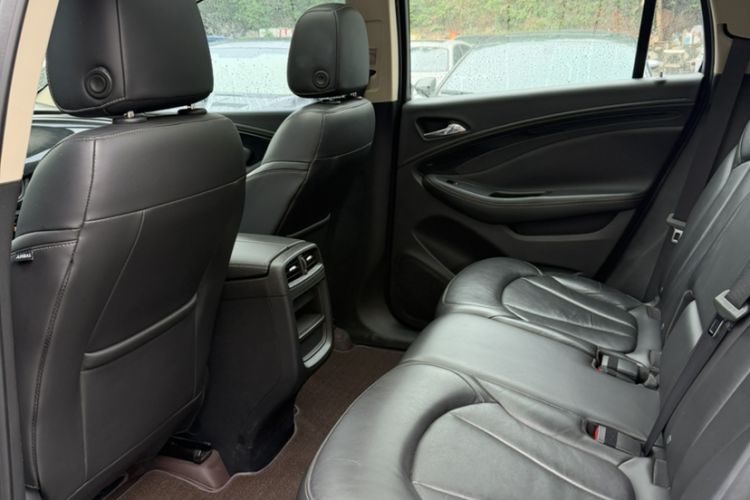 Used Buick Envision 2017 28T Four-Wheel Drive Elite Model Interior 3