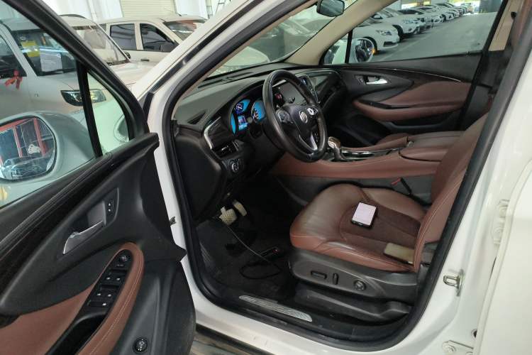 Used Buick Envision 2017 20T Two-Wheel Drive Luxury Model Interior 3