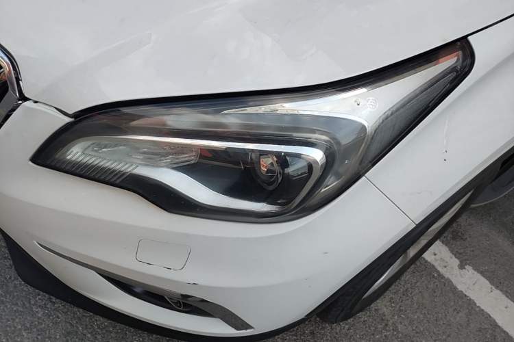 Used Buick Envision 2017 28T Four-Wheel Drive Elite Model Left Front Headlight