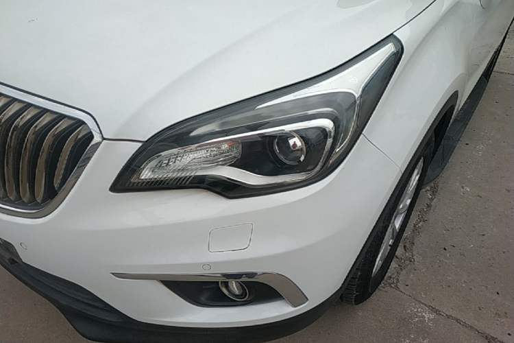 Used Buick Envision 2017 20T Two-Wheel Drive Luxury Model Left Front Headlight