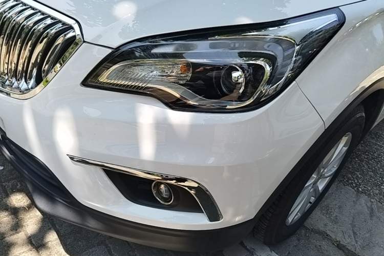 Used Buick Envision 2017 20T Two-Wheel Drive Leading Version Left Front Headlight