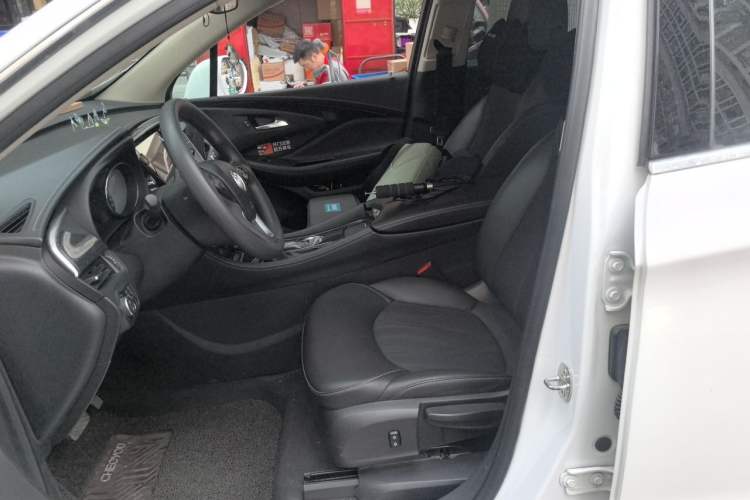 Used Buick Envision 2017 20T Two-Wheel Drive Leading Version Left Front Seat