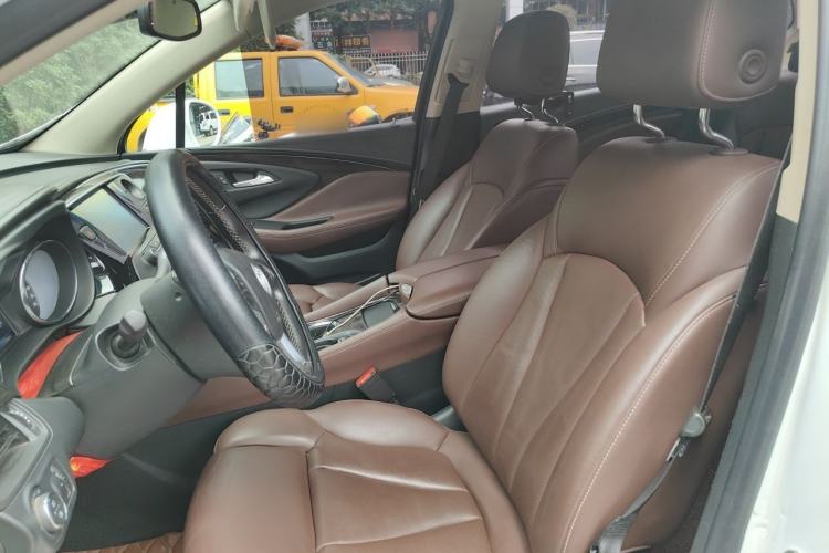 Used Buick Envision 2017 28T Four-Wheel Drive Luxury Model Left Front Seat