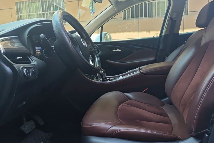 Used Buick Envision 2017 20T Two-Wheel Drive Luxury Model Left Front Seat