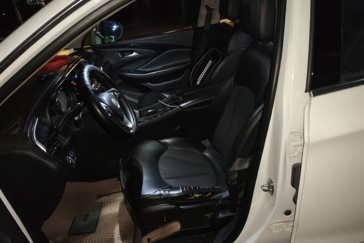 Used Buick Envision 2017 20T Two-Wheel Drive Leading Version Left Front Seat