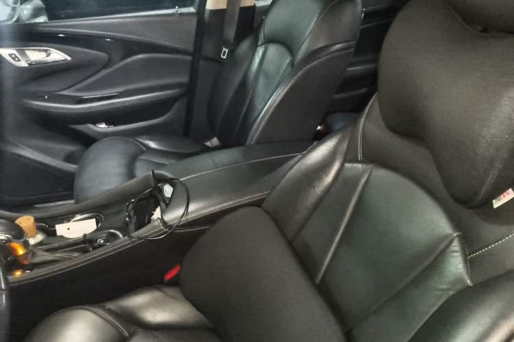 Used Buick Envision 2017 28T Four-Wheel Drive Elite Model Left Front Seat