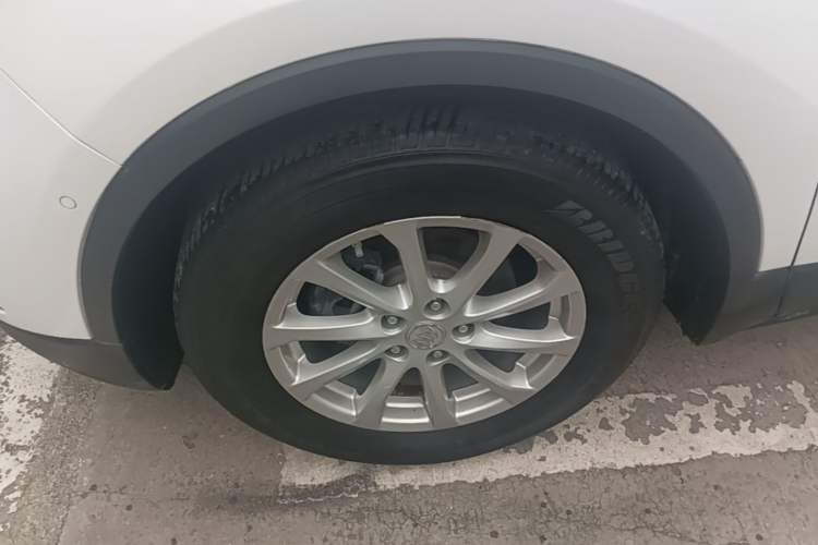Used Buick Envision 2017 20T Two-Wheel Drive Luxury Model Left Front Wheel Hub