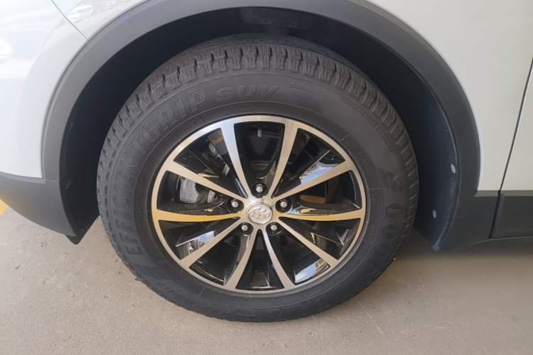 Used Buick Envision 2017 28T Four-Wheel Drive Elite Model Left Front Wheel Hub