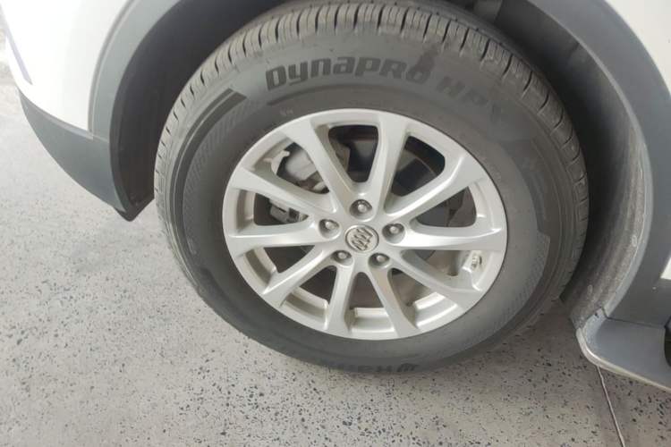 Used Buick Envision 2017 20T Two-Wheel Drive Elite Version Left Front Wheel Hub