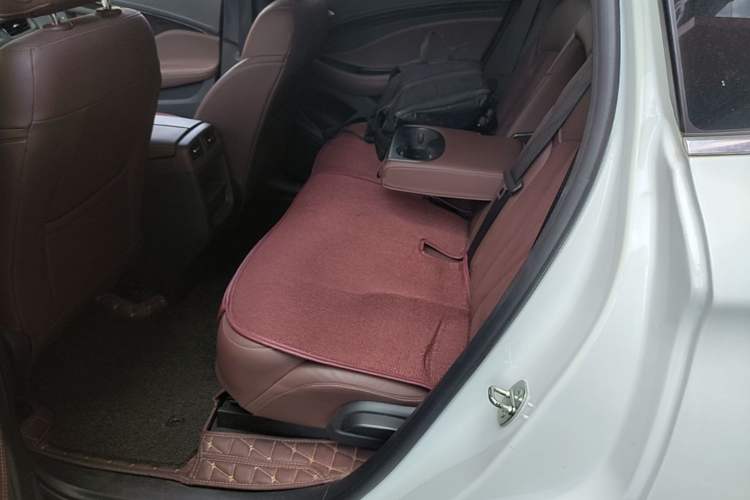 Used Buick Envision 2017 28T Four-Wheel Drive Elite Model Left Rear Seat