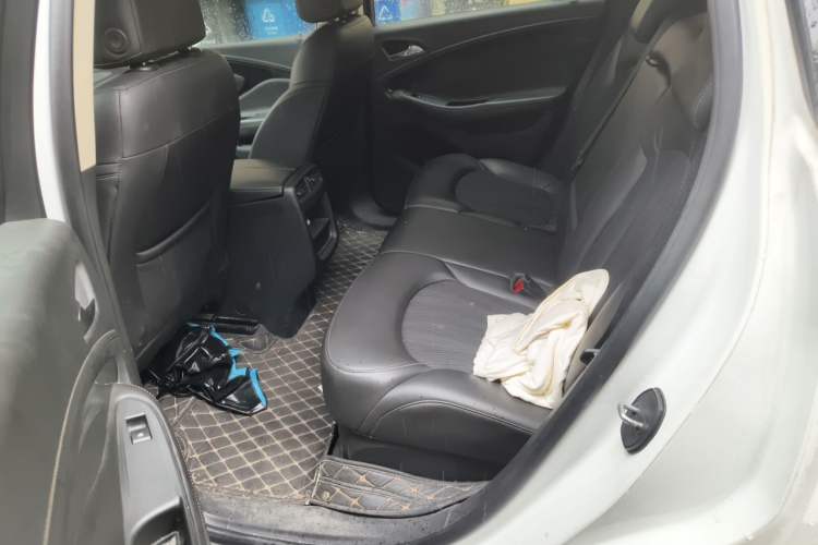 Used Buick Envision 2017 20T Two-Wheel Drive Elite Version Left Rear Seat