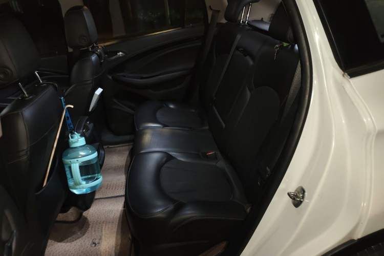 Used Buick Envision 2017 20T Two-Wheel Drive Leading Version Left Rear Seat