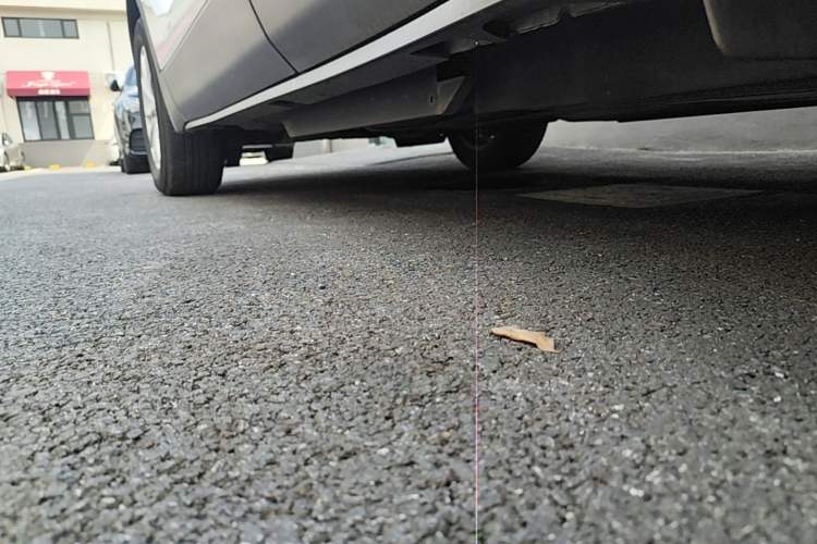Used Buick Envision 2017 28T Four-Wheel Drive Elite Model Left Side Sill