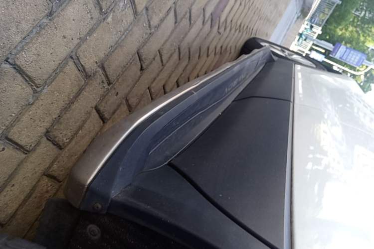 Used Buick Envision 2017 20T Two-Wheel Drive Luxury Model Left Side Sill