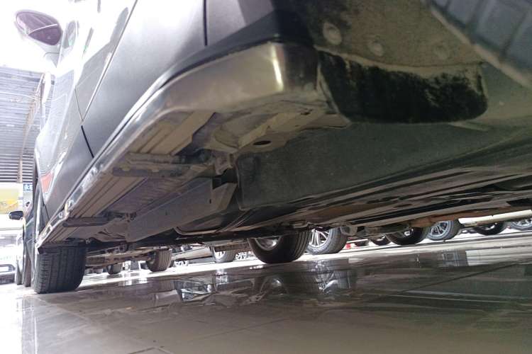 Used Buick Envision 2017 20T Two-Wheel Drive Elite Version Left Side Sill