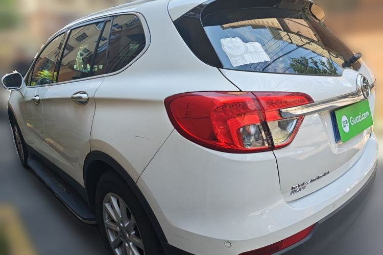 Used Buick Envision 2017 20T Two-Wheel Drive Luxury Model Rear Left 45 Deg