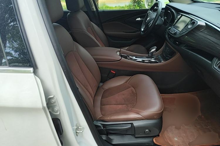 Used Buick Envision 2017 28T Four-Wheel Drive Elite Model Right Front Seat