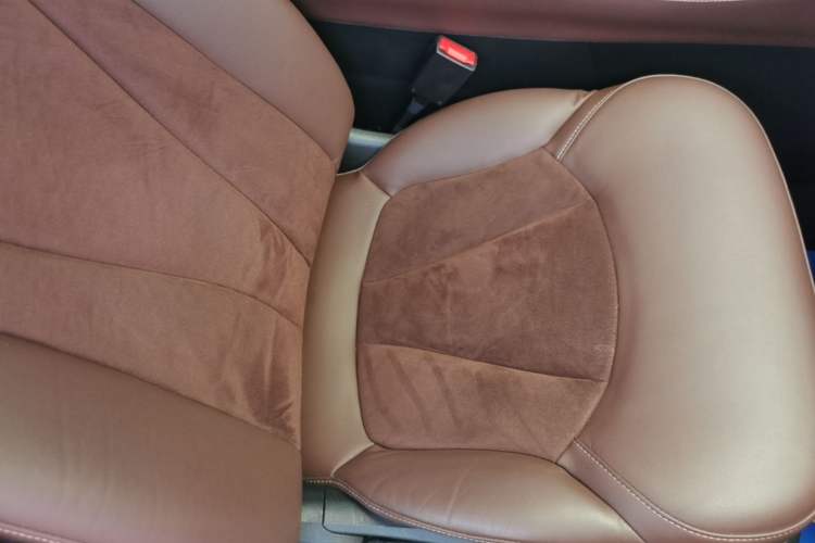Used Buick Envision 2017 20T Two-Wheel Drive Elite Version Right Front Seat