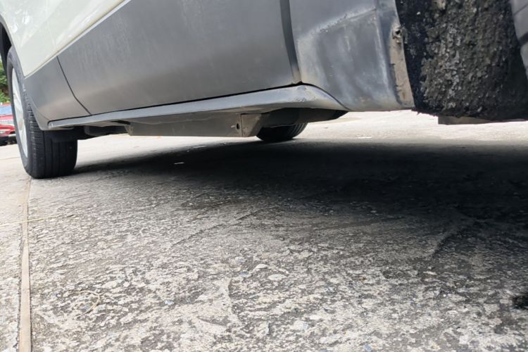 Used Buick Envision 2017 28T Four-Wheel Drive Elite Model Right Side Sill