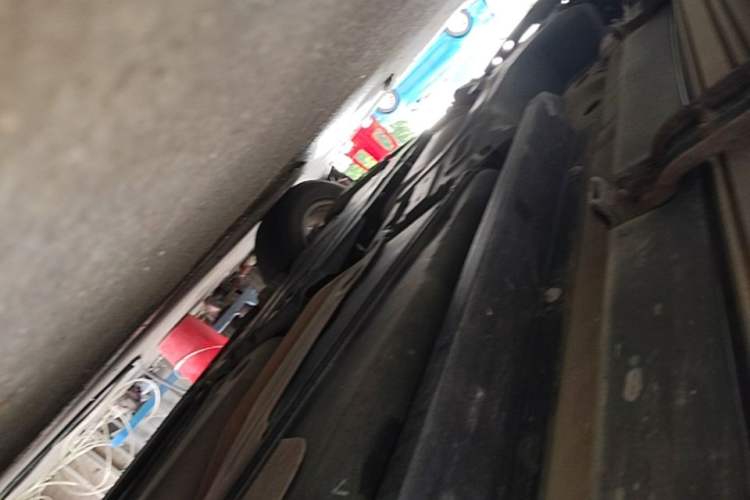 Used Buick Envision 2017 20T Two-Wheel Drive Leading Version Right Side Sill