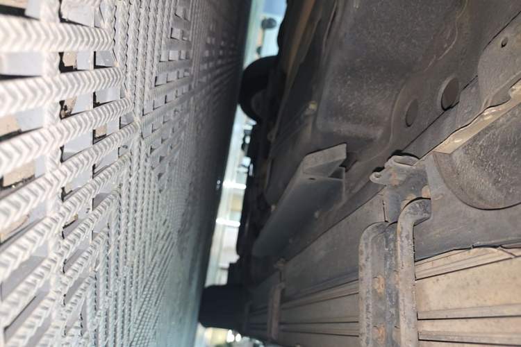 Used Buick Envision 2017 20T Two-Wheel Drive Elite Version Right Side Sill