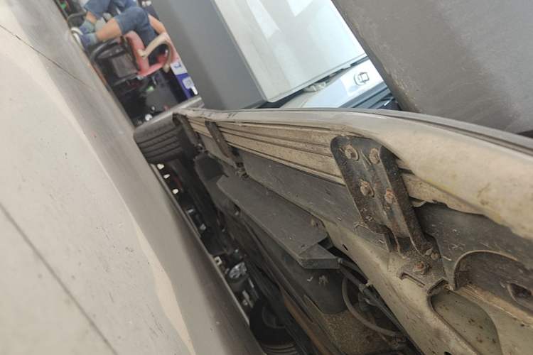 Used Buick Envision 2017 20T Two-Wheel Drive Leading Version Right Side Sill