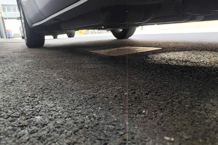 Used Buick Envision 2017 28T Four-Wheel Drive Elite Model Right Side Sill