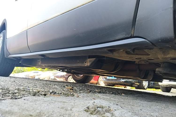 Used Buick Envision 2017 20T Two-Wheel Drive Leading Version Right Side Sill