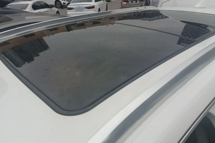 Used Buick Envision 2017 20T Two-Wheel Drive Luxury Model Roof