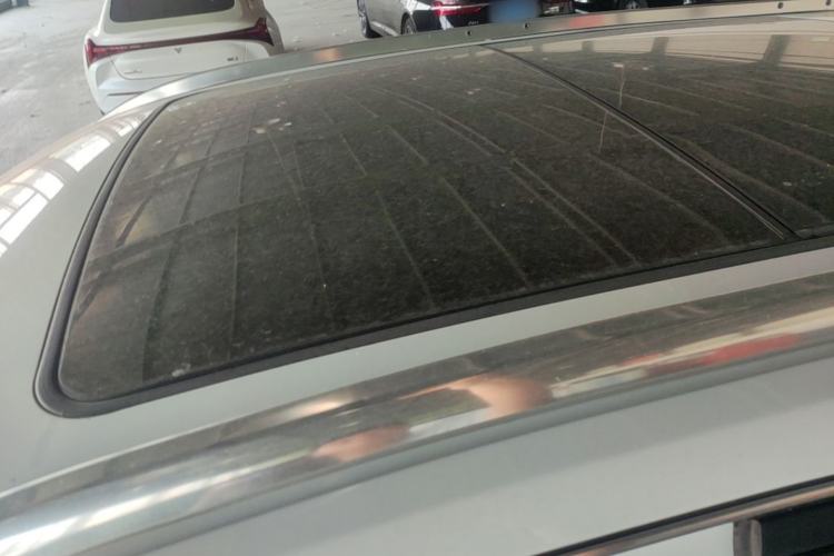 Used Buick Envision 2017 20T Two-Wheel Drive Elite Version Roof