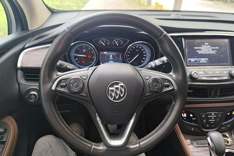 Used Buick Envision 2017 28T Four-Wheel Drive Elite Model Steering Wheel