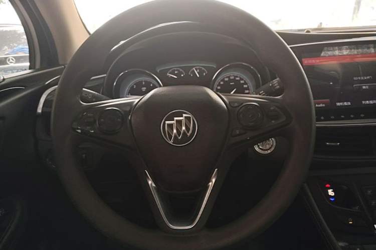 Used Buick Envision 2017 20T Two-Wheel Drive Leading Version Steering Wheel