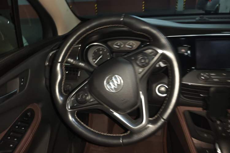Used Buick Envision 2017 28T Four-Wheel Drive Elite Model Steering Wheel