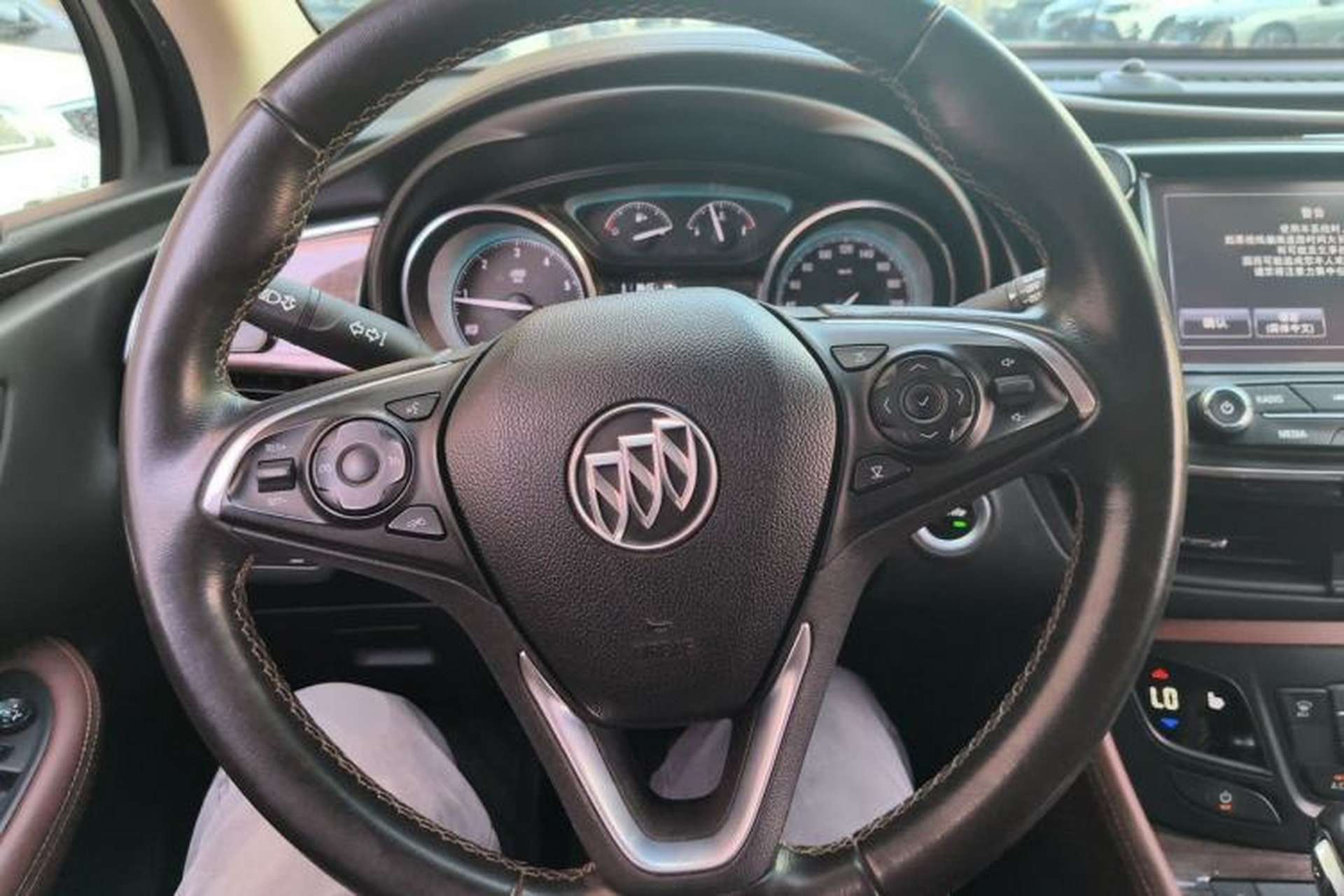 Used Buick Envision 2017 28T Four-Wheel Drive Elite Model Steering Wheel
