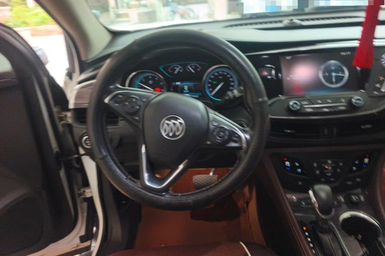 Used Buick Envision 2017 28T Four-Wheel Drive Luxury Model Steering Wheel