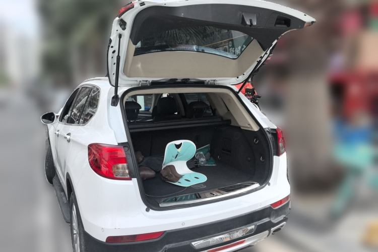 Used Buick Envision 2017 20T Two-Wheel Drive Leading Version Trunk