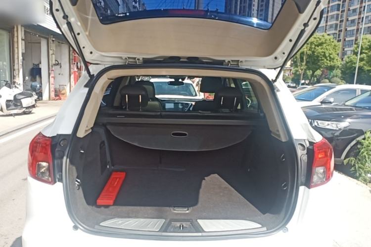 Used Buick Envision 2017 20T Two-Wheel Drive Leading Version Trunk