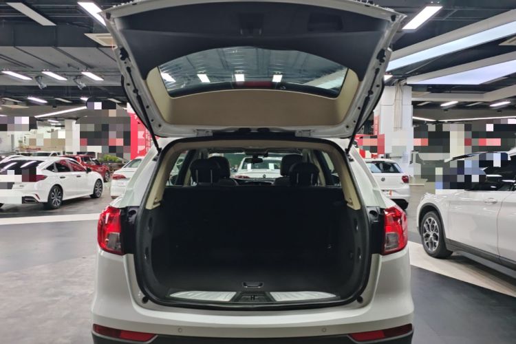 Used Buick Envision 2017 20T Two-Wheel Drive Leading Version Trunk