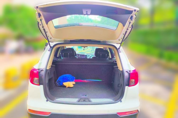 Used Buick Envision 2017 20T Two-Wheel Drive Leading Version Trunk