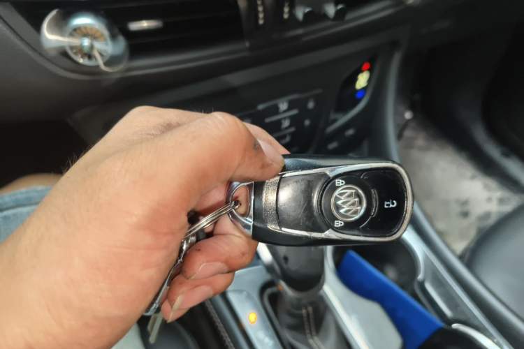 Used Buick Envision 2017 20T Two-Wheel Drive Elite Version Vehicle Key