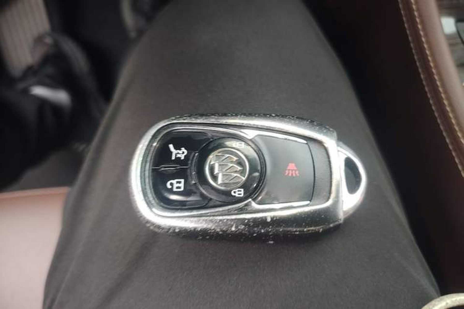 Used Buick Envision 2017 28T Four-Wheel Drive Elite Model Vehicle Key