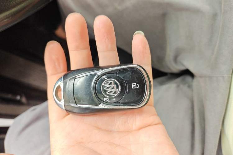 Used Buick Envision 2017 20T Two-Wheel Drive Elite Version Vehicle Key