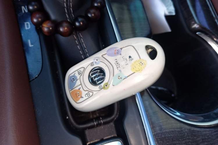 Used Buick Envision 2017 20T Two-Wheel Drive Luxury Model Vehicle Key